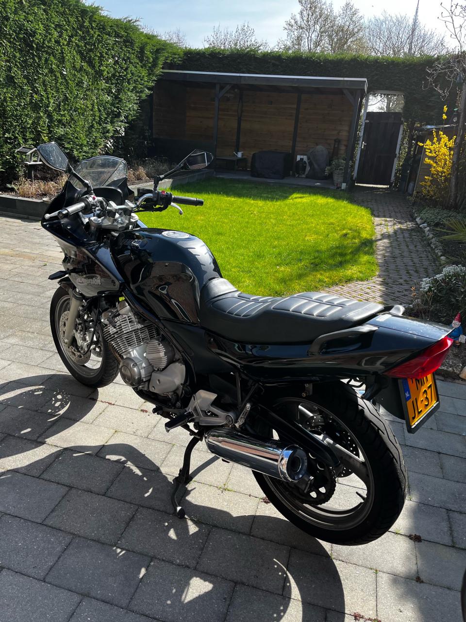 Yamaha XJ 600s Diversion toermotor 2003