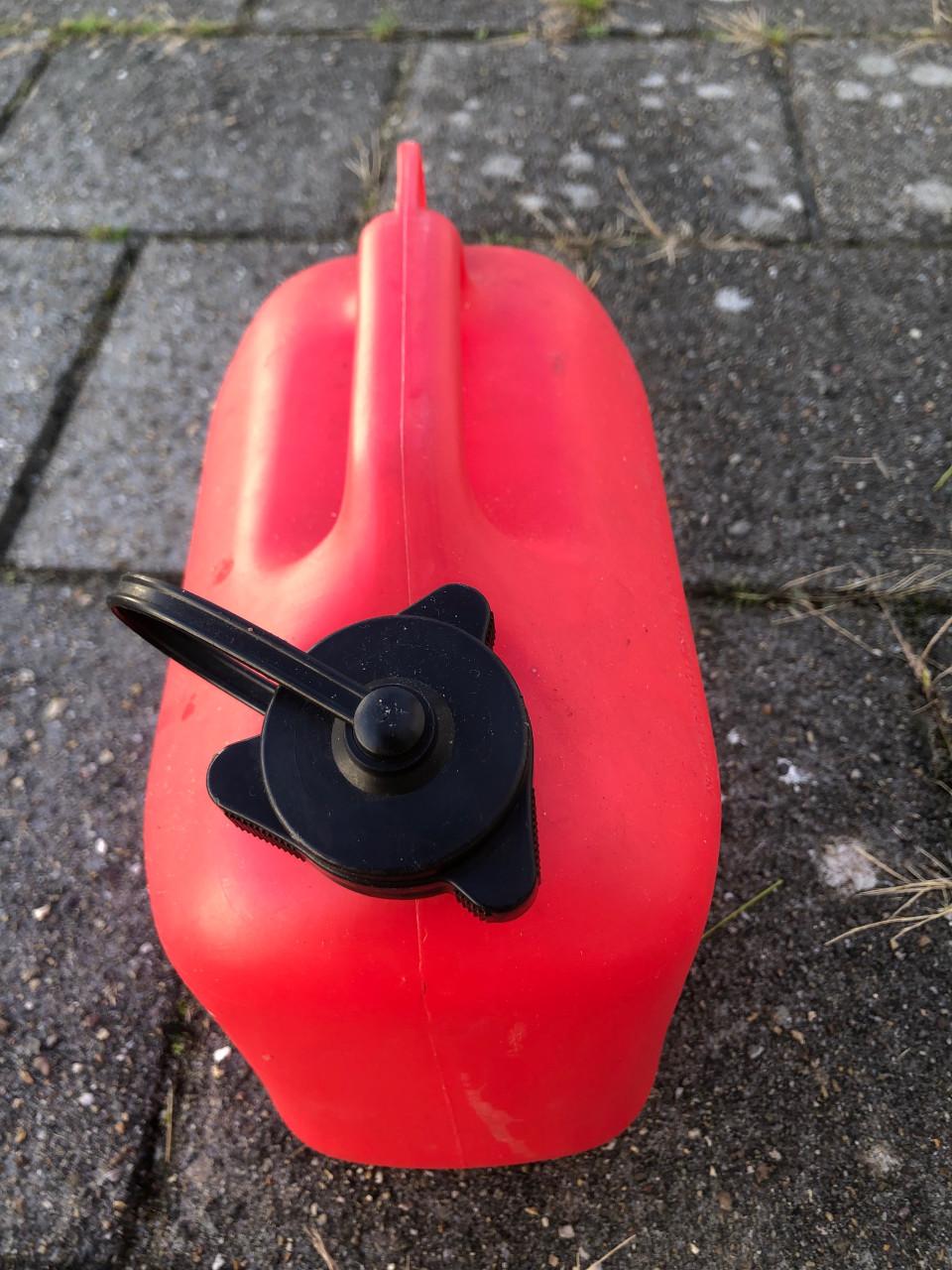 Rode Esso Jerrycan 5 Liter - Benzine/Diesel