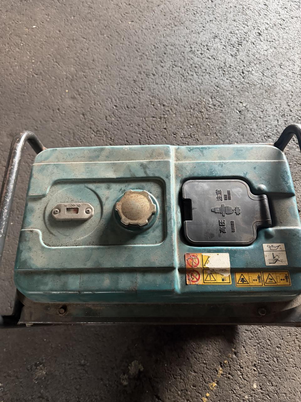 Makita generator