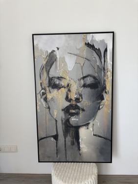 Schilderij vrouw met goud