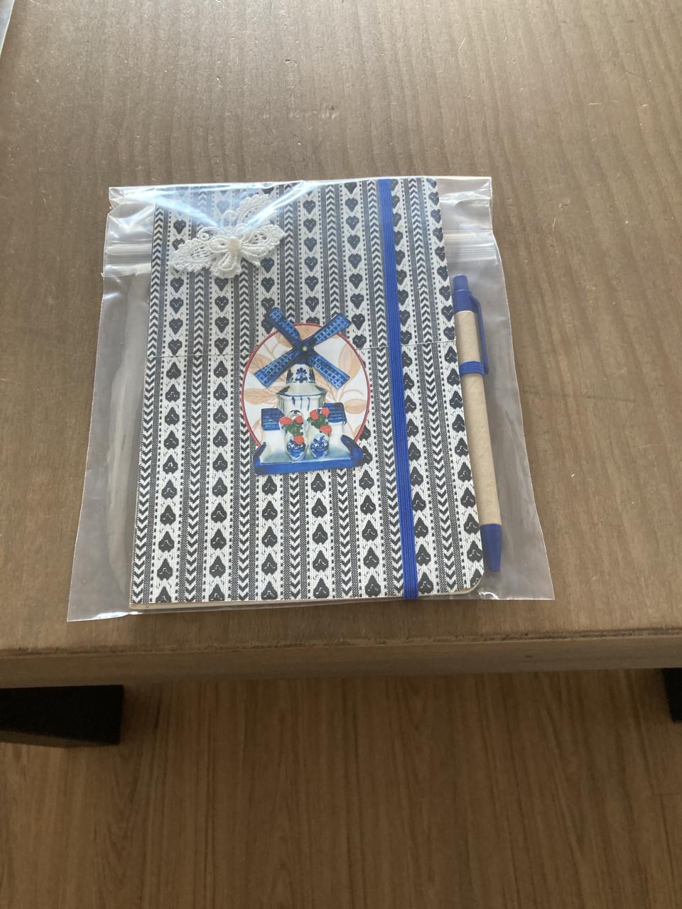 Notitieboekjes met pen