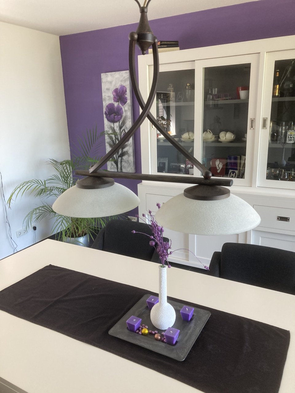 Te koop vloerlamp, hanglamp, en salontafel lamp( laatste niet op foto)