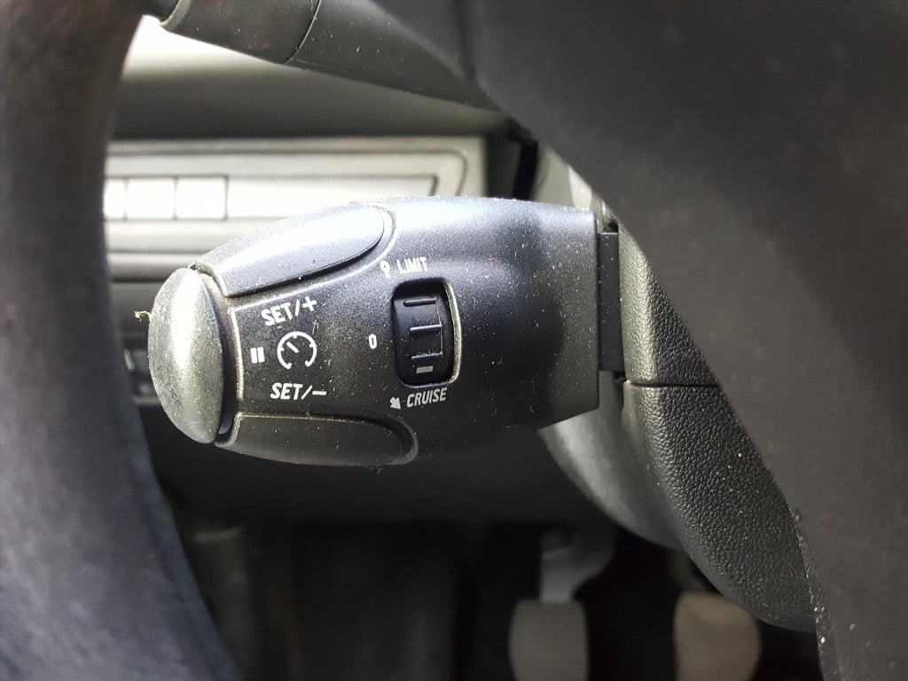 Peugeot 208 blue lion 1.2 pt-82pk 5d navigatie | apple carplay & android au