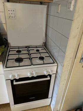 Bosch vrijstaand Gasfornuis met elektrische oven als nieuw incl. Gasslang