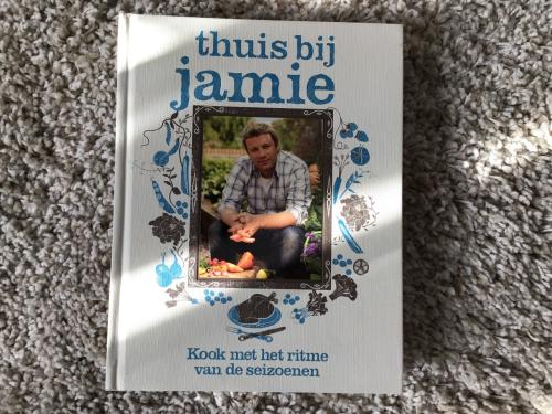 Kookboek Jamie Oliver Thuis bij Jamie