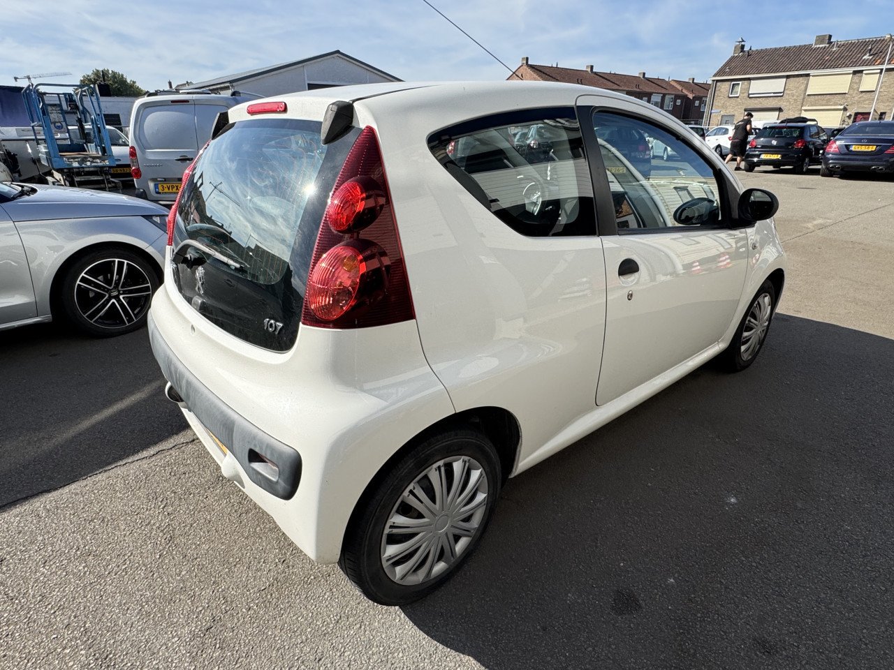 Peugeot 107 1.0 Access Accent 3 deur AIRCO NAP ! ! !