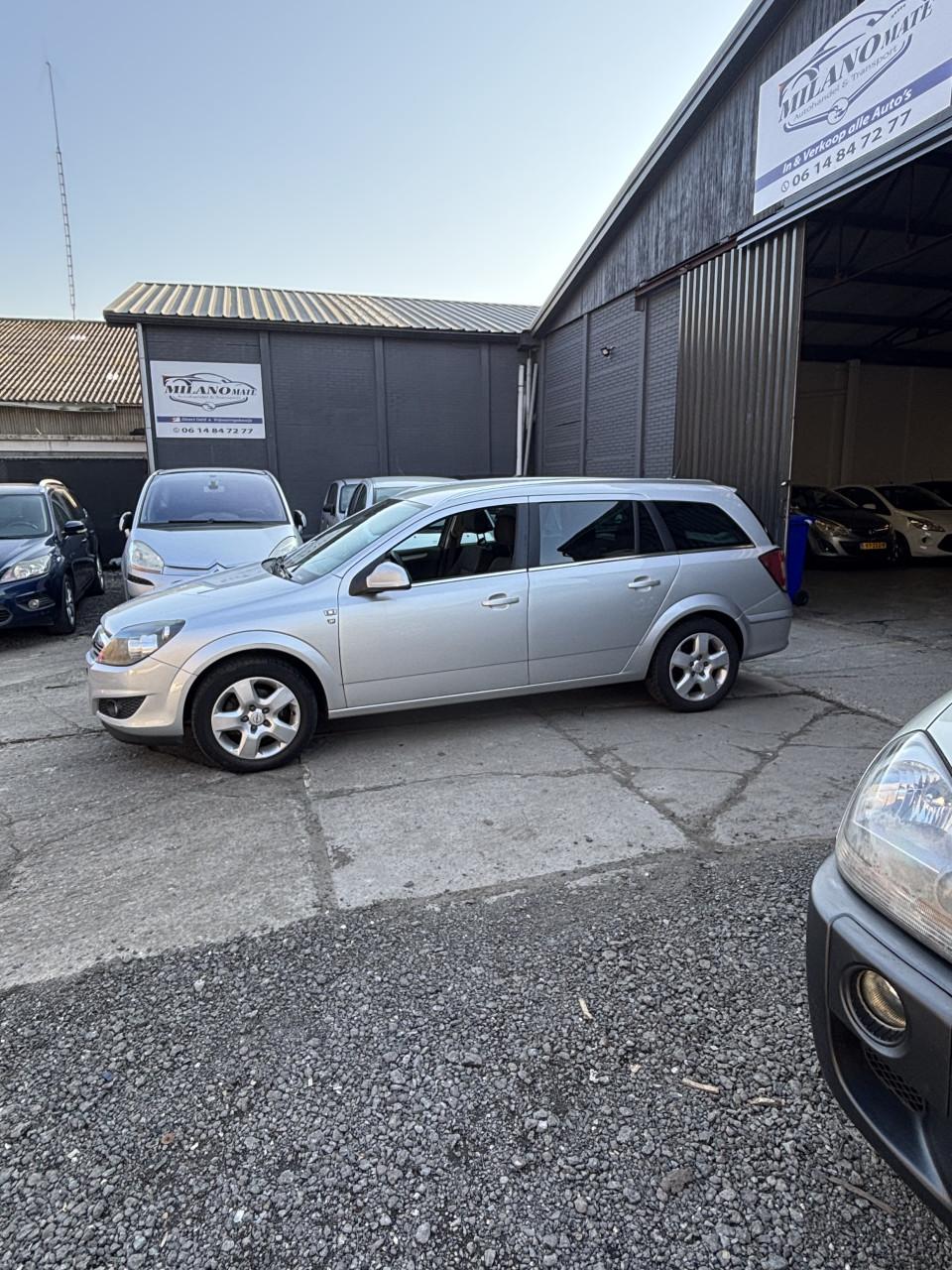 Opel Astra in nette staat