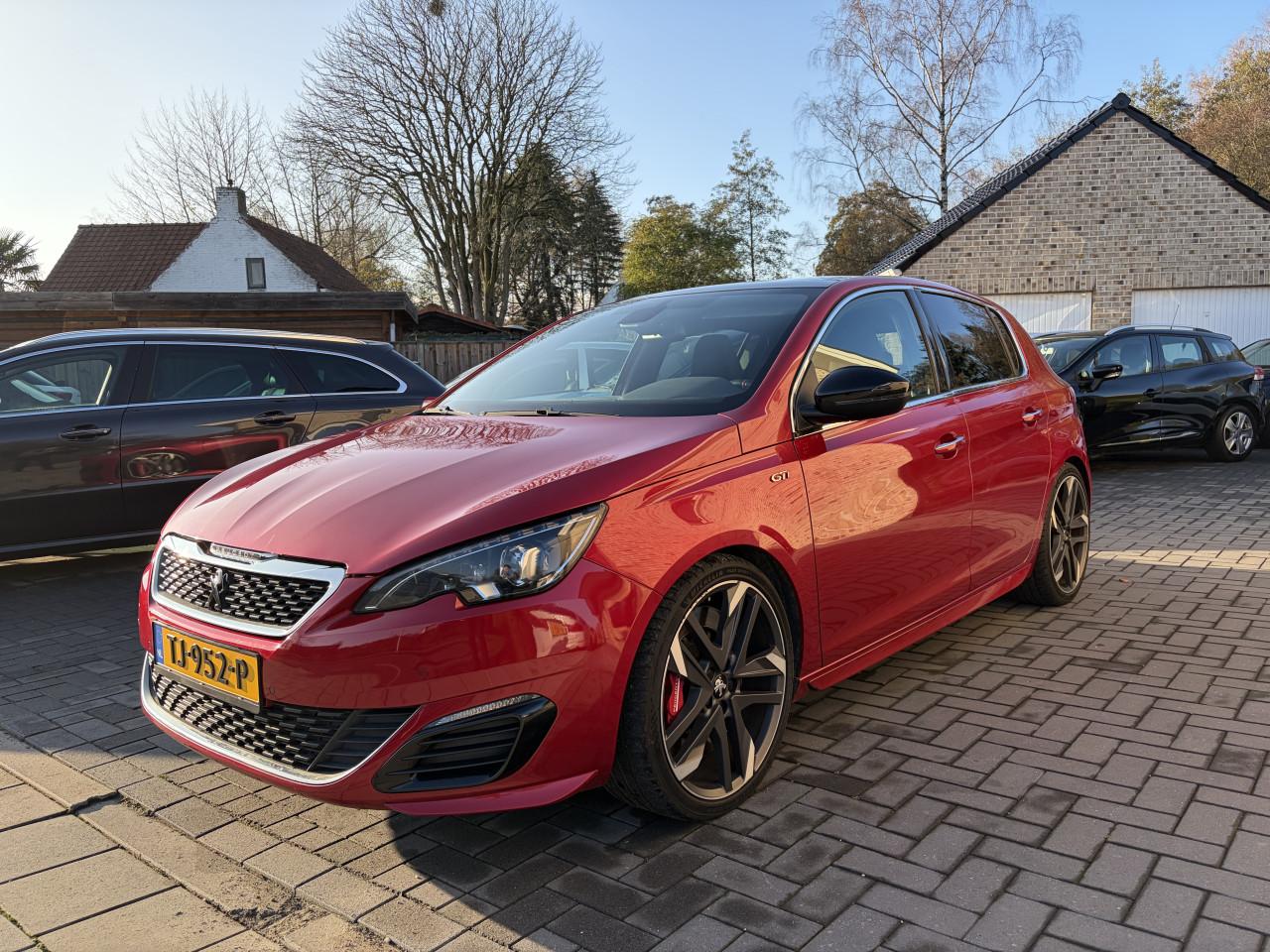 Peugeot 308 1.6e-thp GTI Sport Peugeot 308 1.6e-thp GTI Sport 270pk