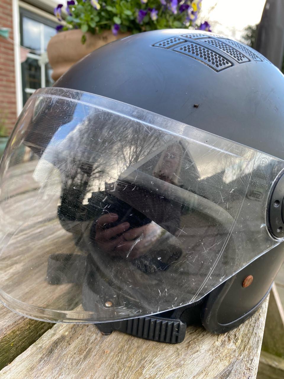 Matzwarte scooterhelm Vinze helmets maat L