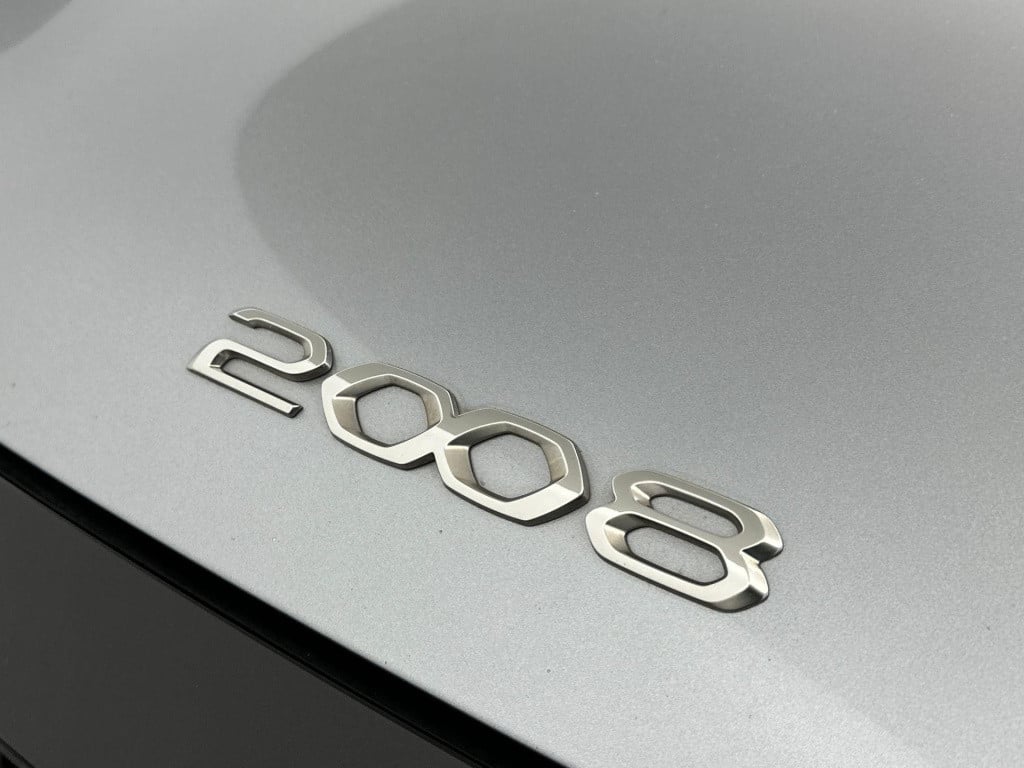 Peugeot 2008 1.2 puretech blue lease active | navigatie | camera | climate 
