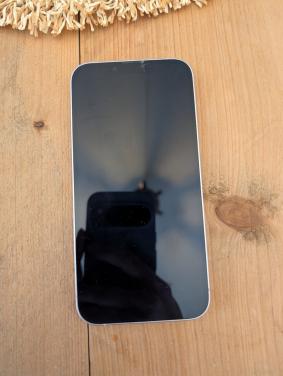 Iphone 13 roze