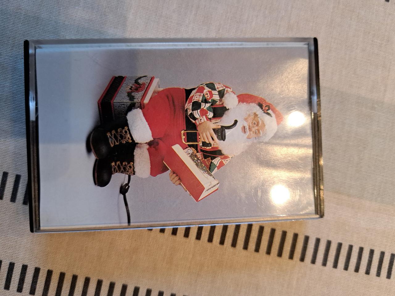 Bewegende kerstman die verhaal verteld