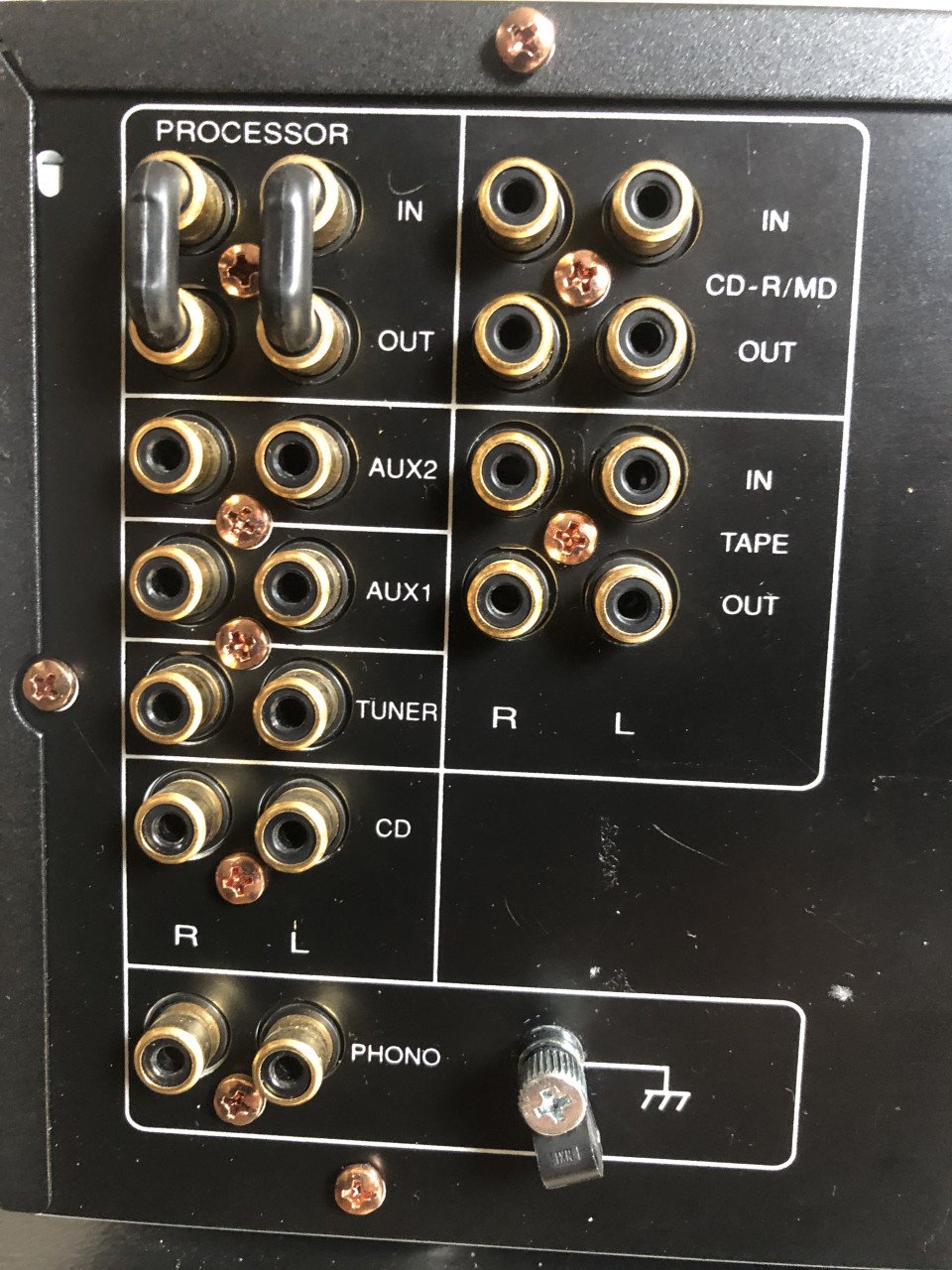 Versterker Marantz PM 7200.