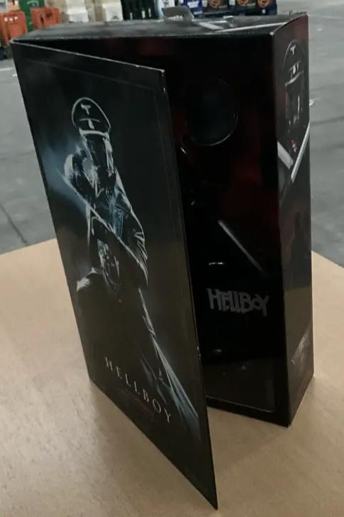 Actiefiguur sideshow Kroenen Hellboy - Verzegeld!