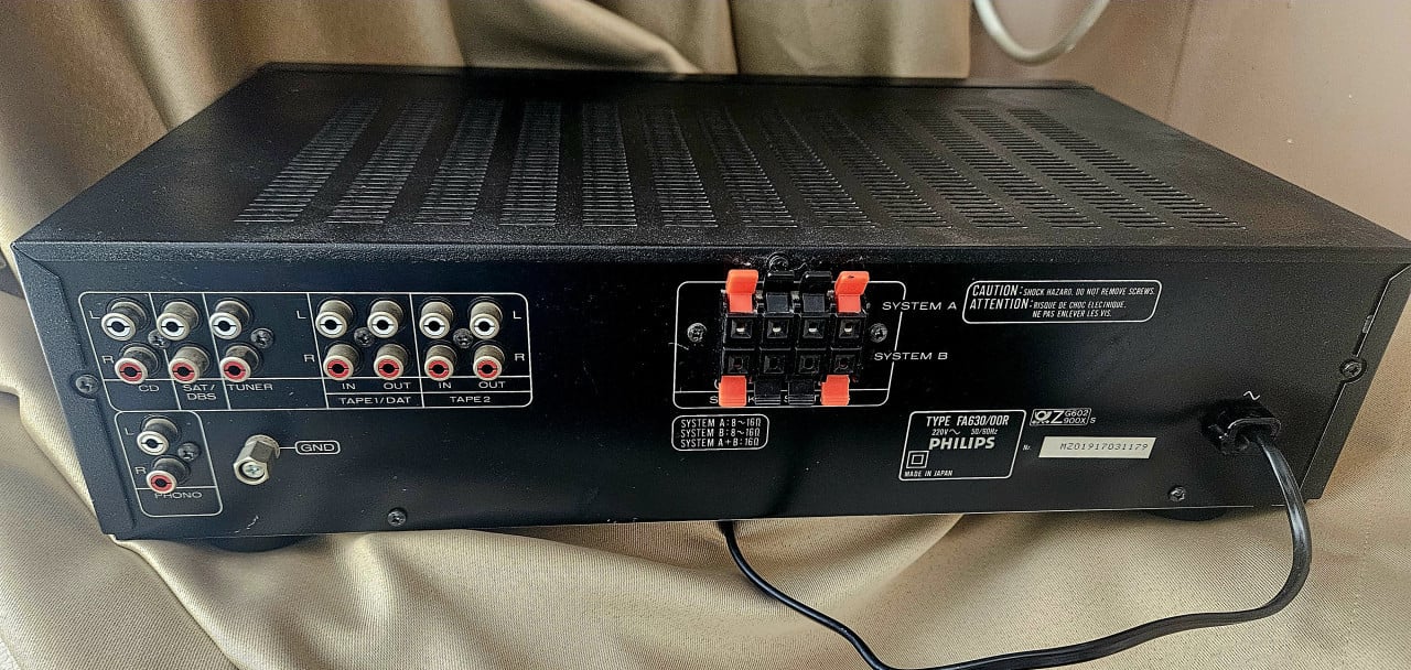 Philips FA630 geïntegreerde stereo versterker – werkend