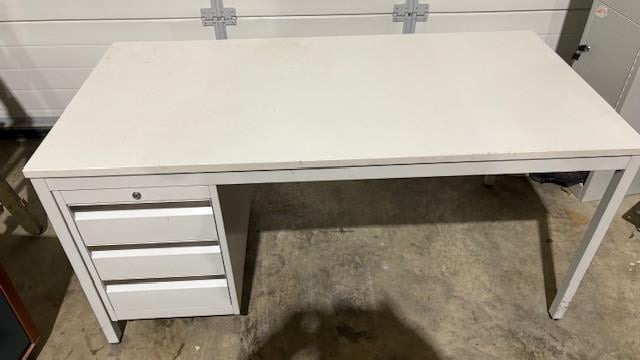 Metaal bureau werkbank bureau