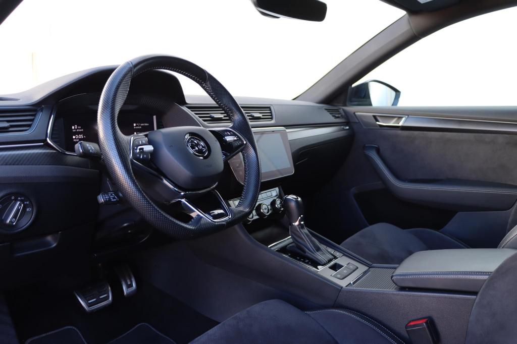 Skoda Superb combi 1.4 tsi iv sportline 218pk dsg6 soh 92,2 %