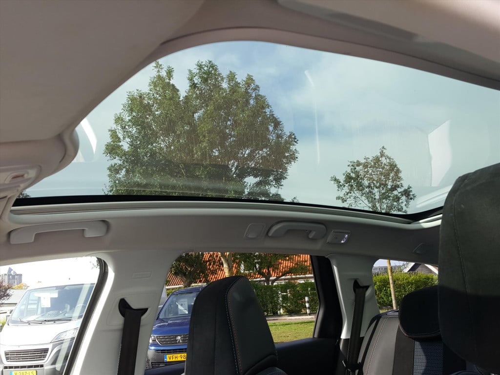 Peugeot 308 allure 1.2 pt-130pk s&s (vol)automaat (eat8) | panoramadak | na