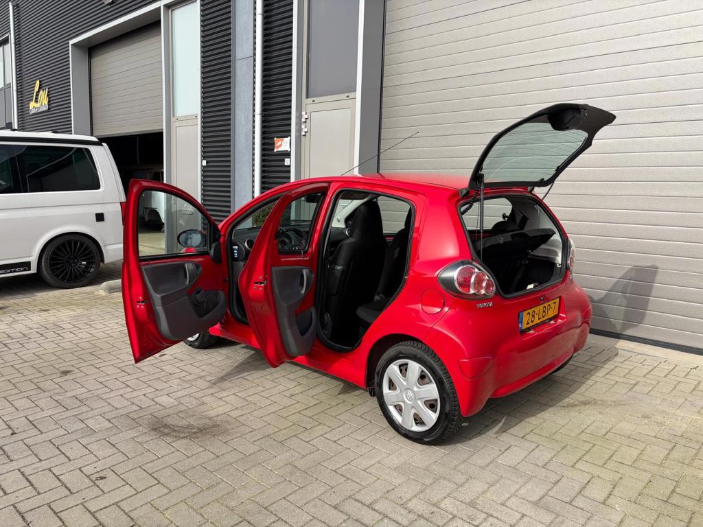 Toyota Aygo 1.0-12v comfort/1e eigenaar/automaat/airco/174.000 nap/5 deurs/