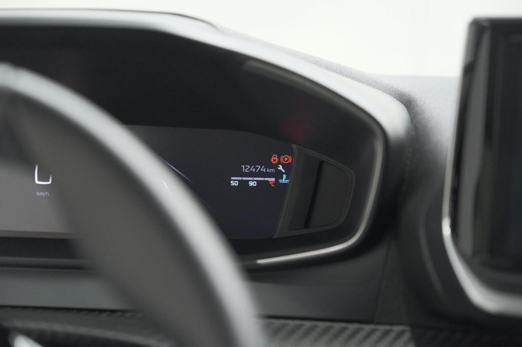 Peugeot 208 puretech 100 allure | apple carplay | parkeersensoren | climate
