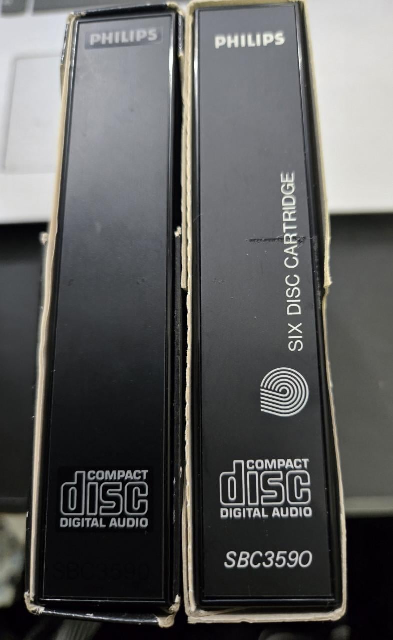 2 stuks Philips SBC3590 Compact Disc Magazine (cartridge),6CD's