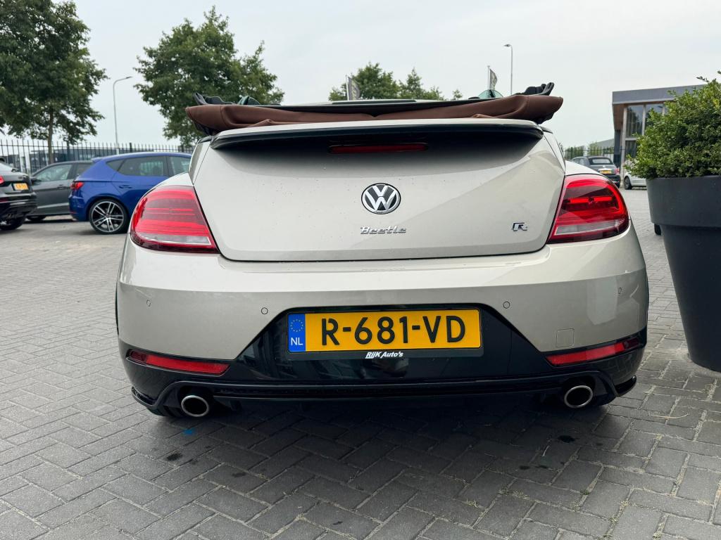 Volkswagen New Beetle cabriolet 2.0 tdi r-line * led * camera * 20 inch