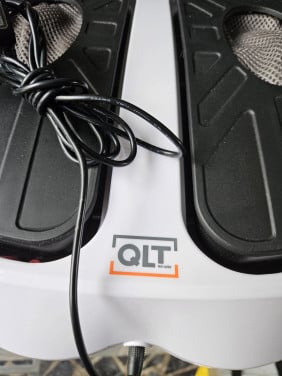 Zgan werkende QLT VibroPulse Pro Been- en Voetmassage Apparaat – Shiatsu