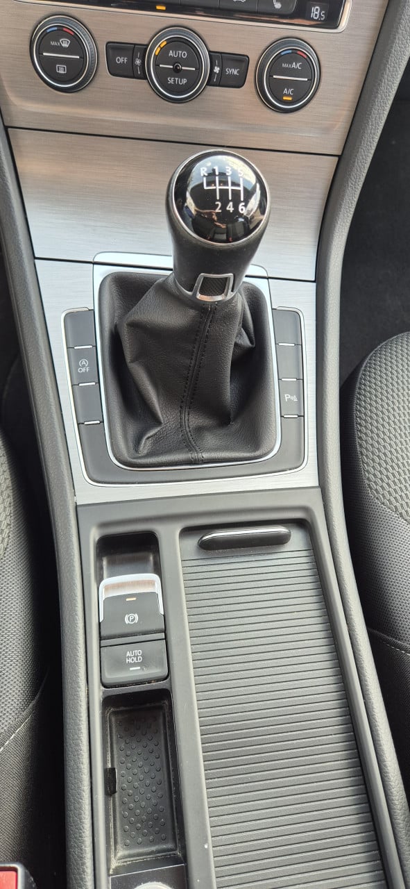 Volkswagen Golf Vll
