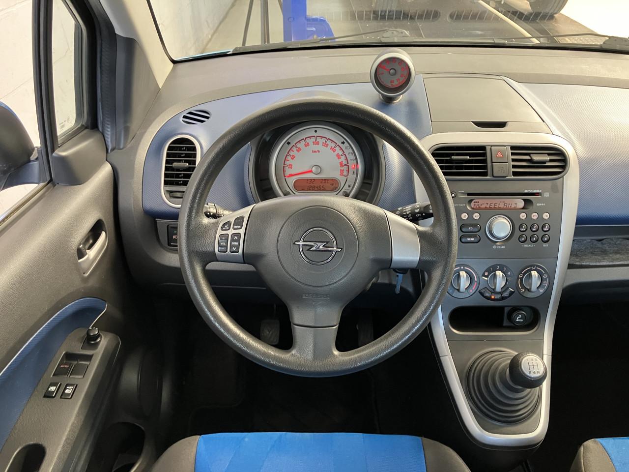 Opel Agila