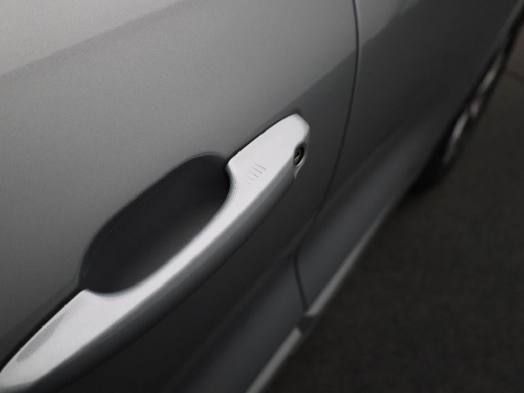 Ford Kuga 2.5 phev st-line x | trekhaak | climate control | adaptieve cruis