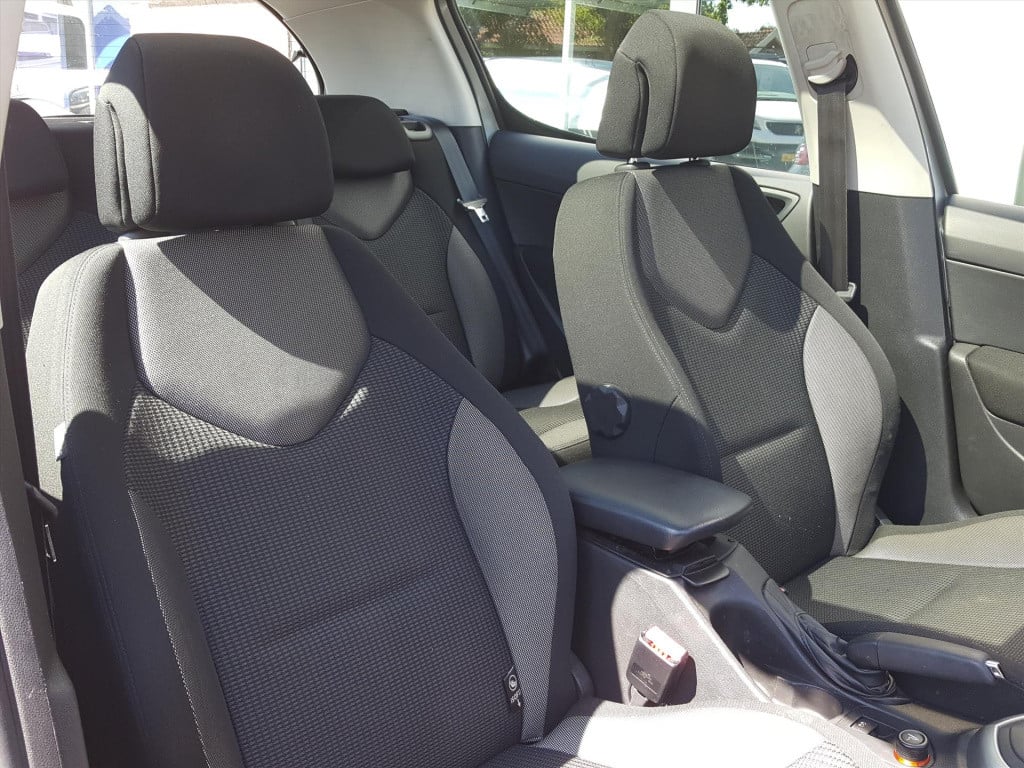Peugeot 308 1.6 thp 16v 140 5-drs aut xt