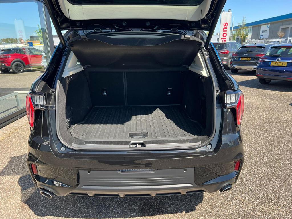 Lynk & Co 01 1.5261pk plug in hybrid 7dcth , panodak , adaptive cc , carpla