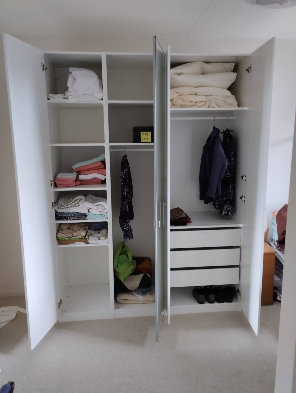 Ikea Paxkast zo goed als nieuw