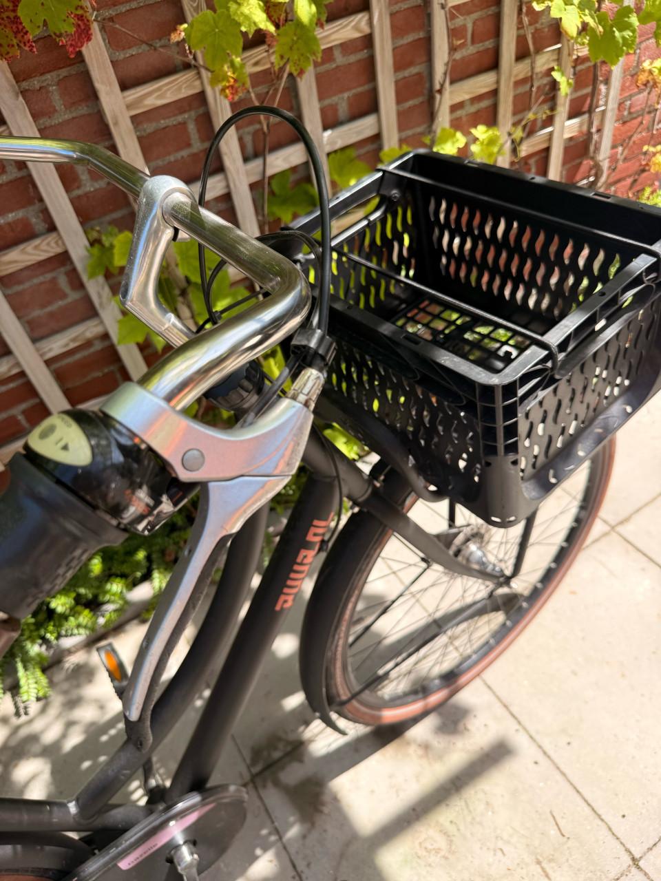 Gazelle dames fiets zwart.