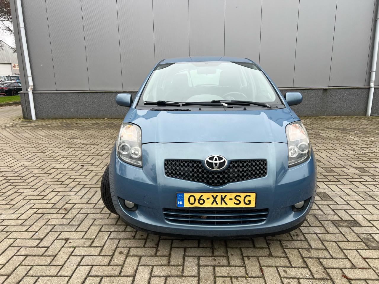 Toyota Yaris 1.3VVTi Sol Automaat Vol Jaar Apk