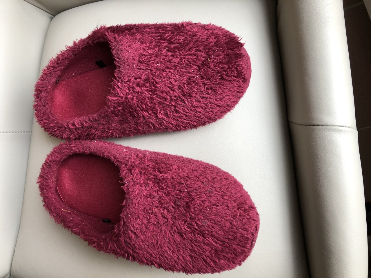 Te koop goede pantoffels.(z.g.a.n.).