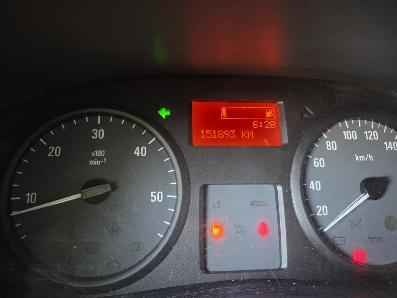 Te koop opel vivaro dubbele cabine 2014