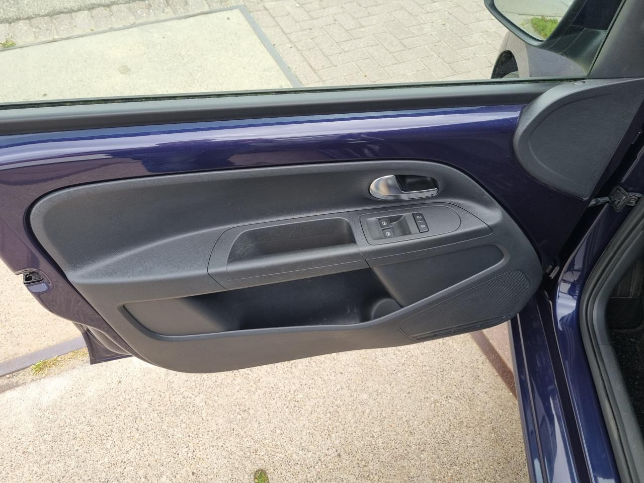 Volkswagen Up! 1.0 move up! BlueMotion | 1e Eigenaar | 61.495 KM!