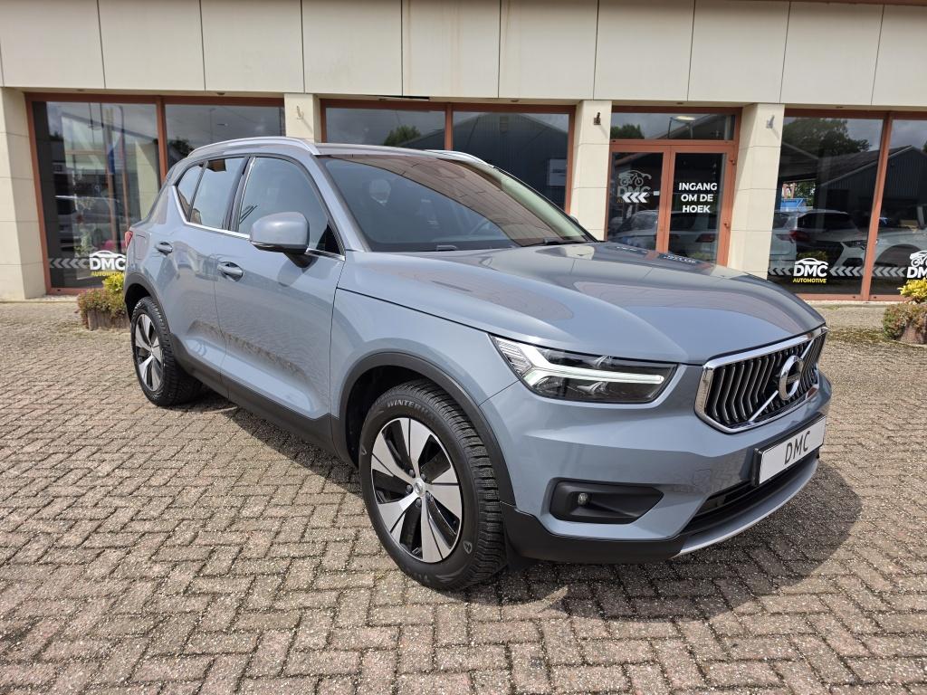 Volvo XC40 t5 inscription expression recharge hybrid | led | airco | trekha