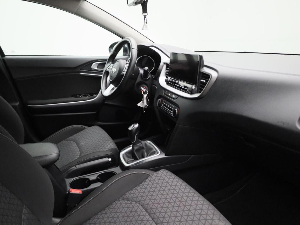 Kia Ceed Sportswagon 1.0 t-gdi dynamicline | lmv | navigatie | climate cont