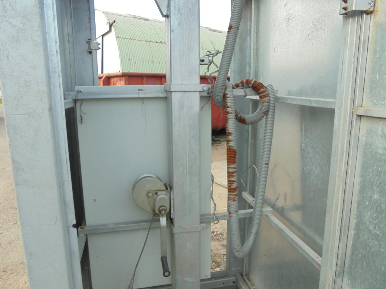 Grote professionele reclame zuil