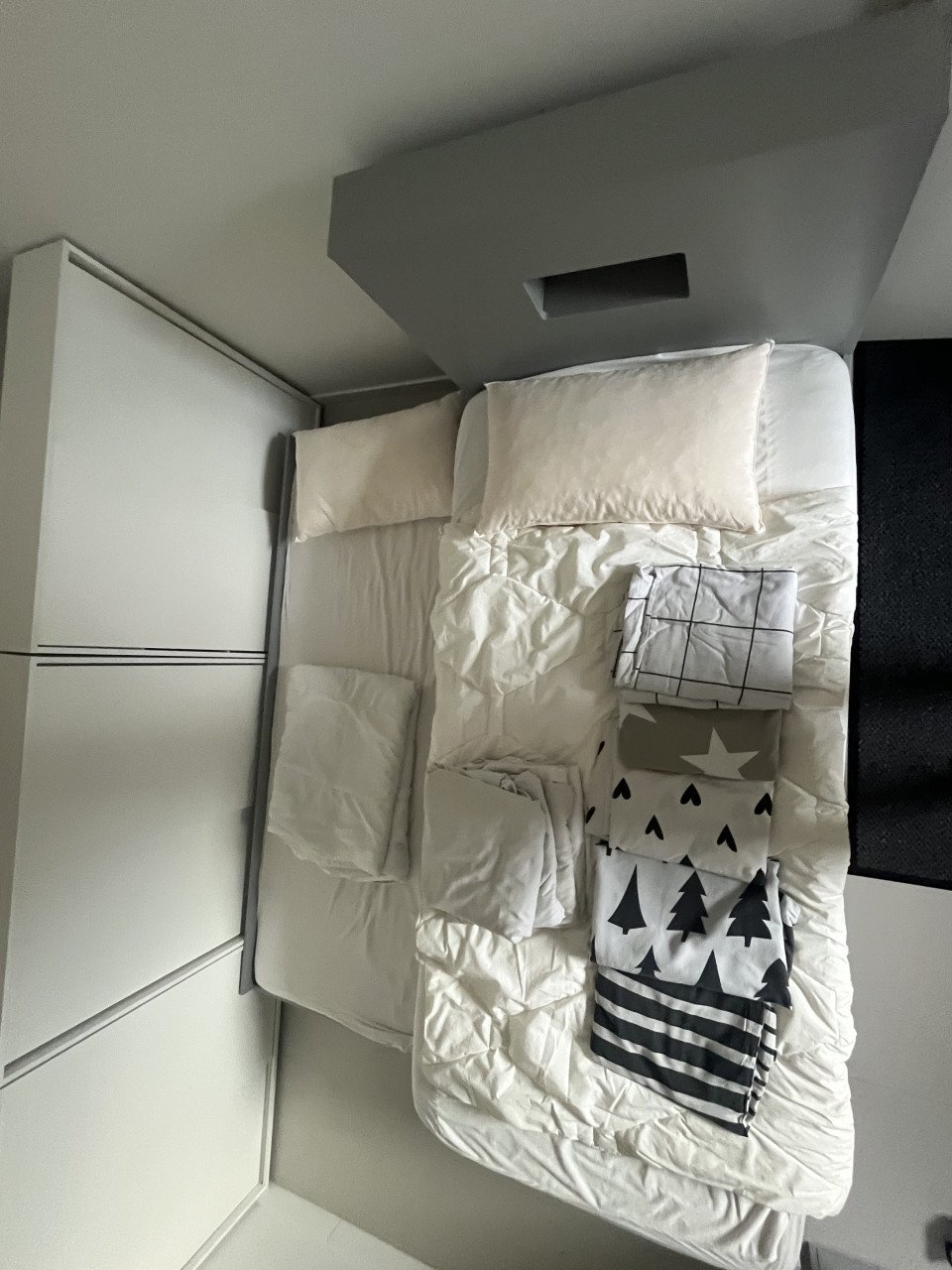 Bed - Uitschuifbed Inclusief Beddengoed. Tienerbed. Vt wonen store.
