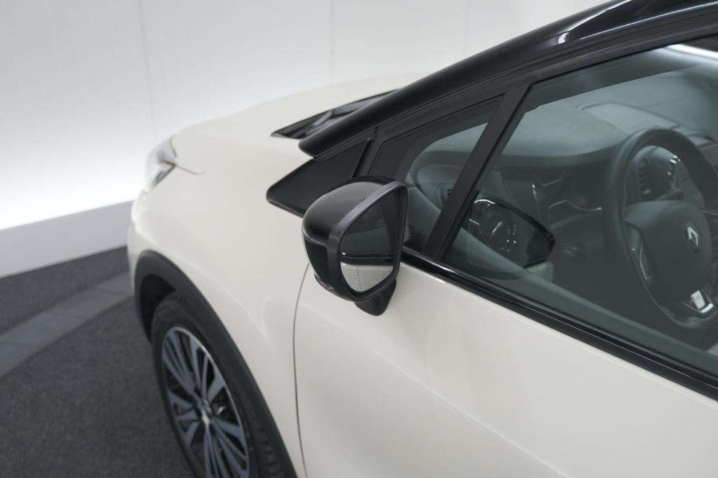 Renault Captur tce 120 edc initiale paris | camera | dodehoekdetectie | pan