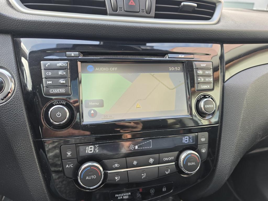 Nissan Qashqai 1.2 tekna | airco | navi | cruise | side-bars