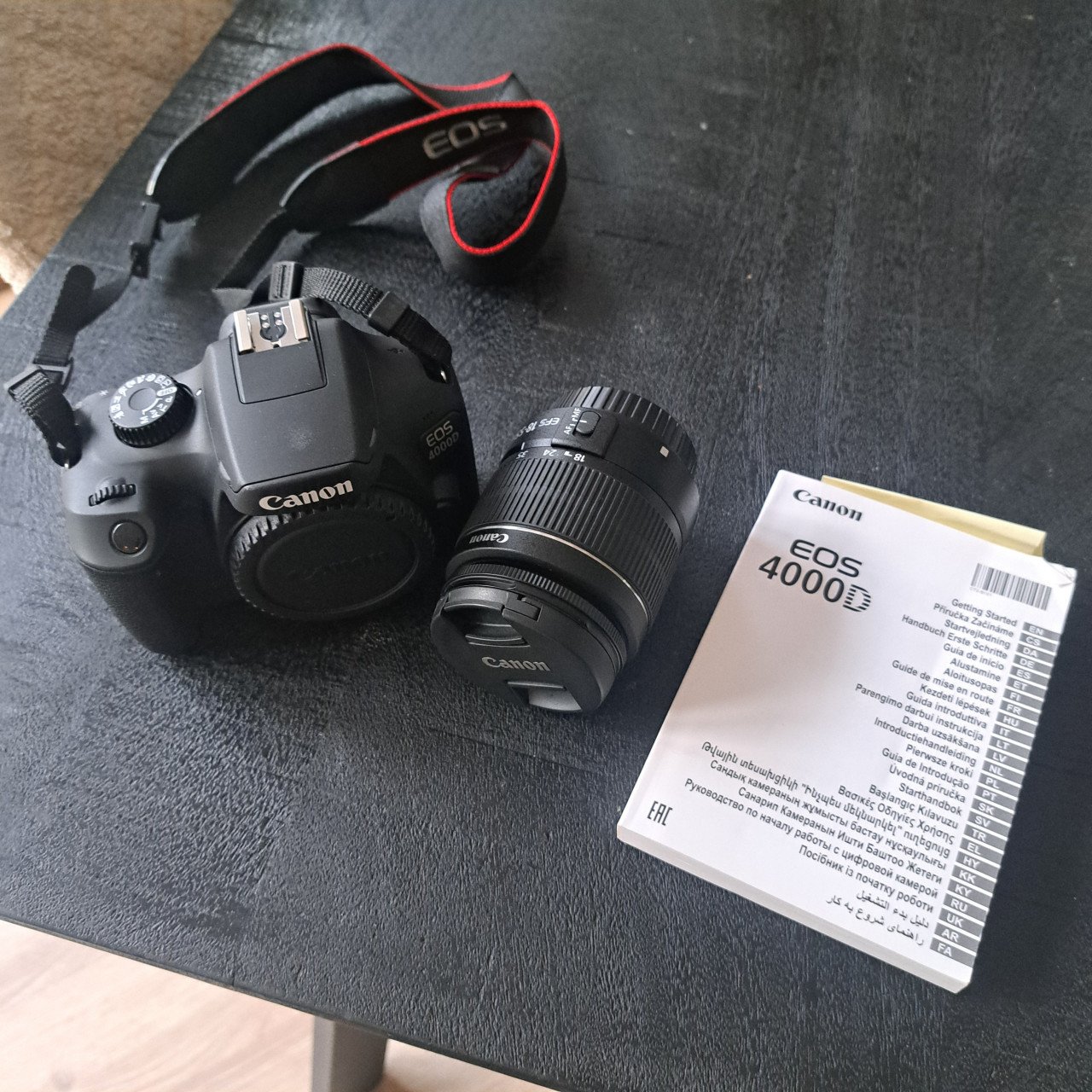 Canon EOS 4000D fotocamera