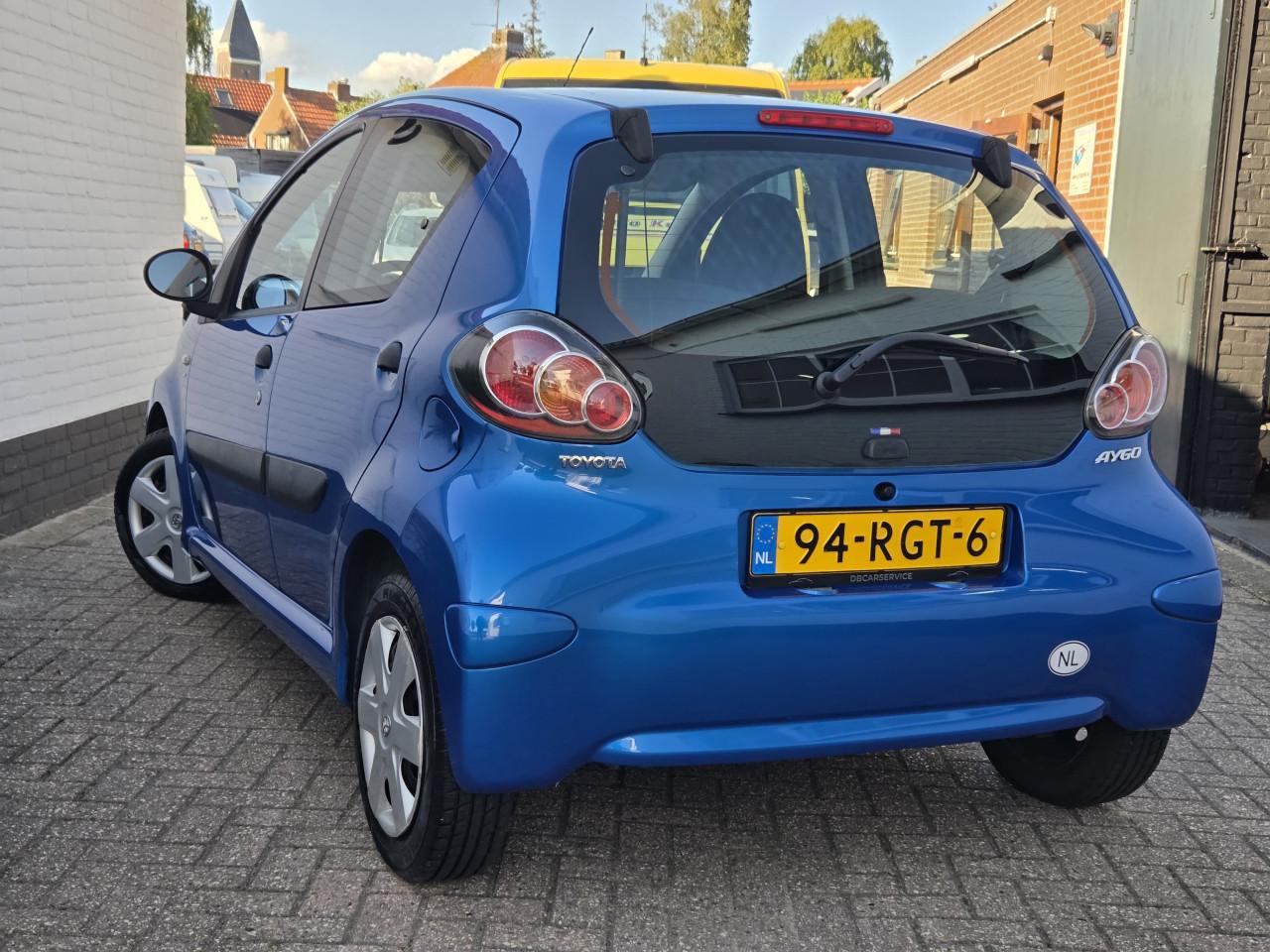 Toyota Aygo uit  2011 | AIRCO | 142.889 | NAP | Dealeronderhouden 5-Deurs.