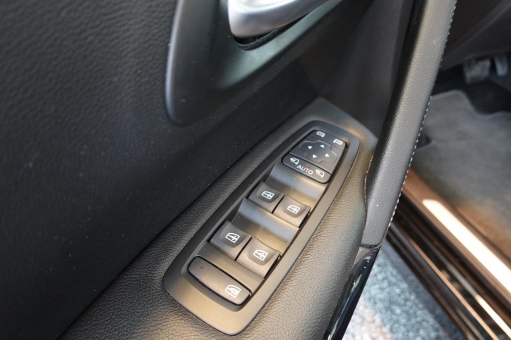 Renault Kadjar 1.3 tce 140-pk limited automaat