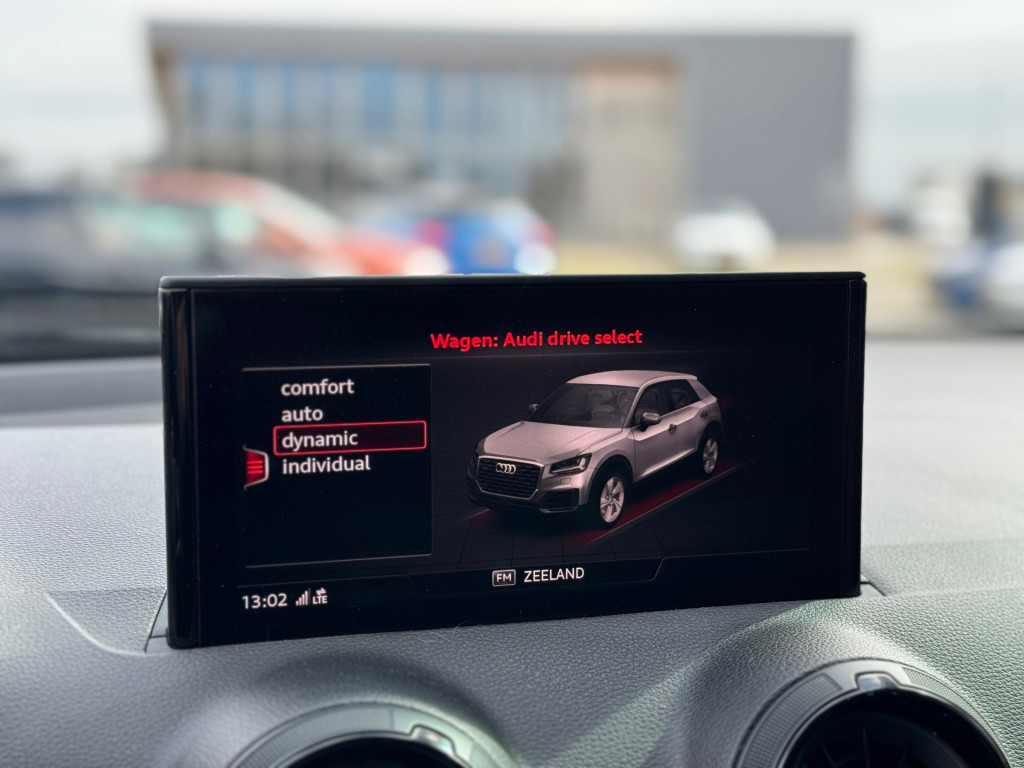 Audi Q2 30 tfsi sport * virtual cockpit * led * navigatie * clima
