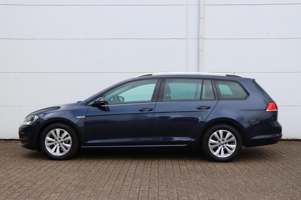 Volkswagen Golf variant 1.0 tsi connected series