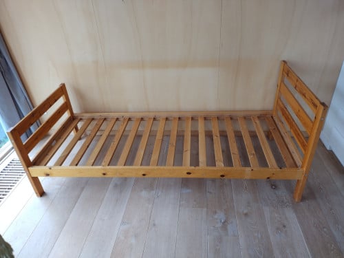 1 persoons bed 80x200 cm